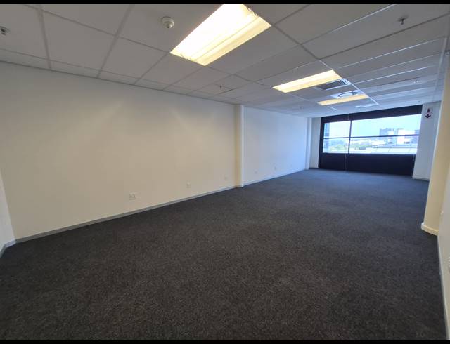222M² OFFICE TO LET IN SANDTON CENTRAL
